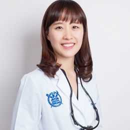 Dr. Yoori Kim, DDS Profile Photo