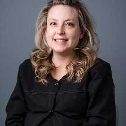 Amanda Profile Photo