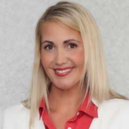 Dr. Rebecca Paglia, DMD Profile Photo