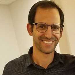 Dr. Yonatan Moskowitz, DDS Profile Photo