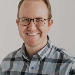 Dr. Adam Dixon Profile Photo