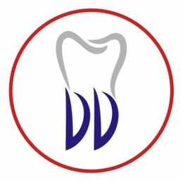 Dolan Dental logo