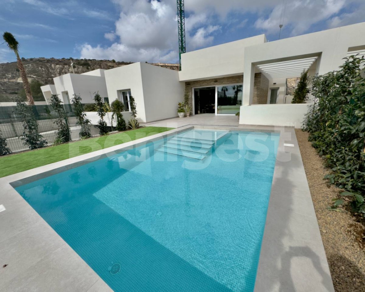 Villa in Algorfa (La Finca Golf)