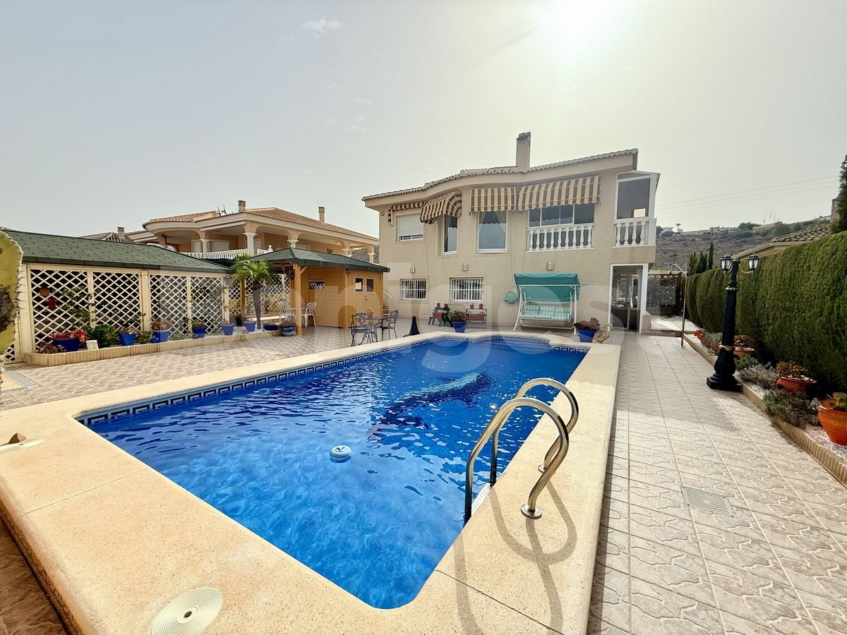 Villa Innere Benimar