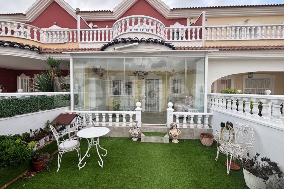 Townhouse in Benijofar