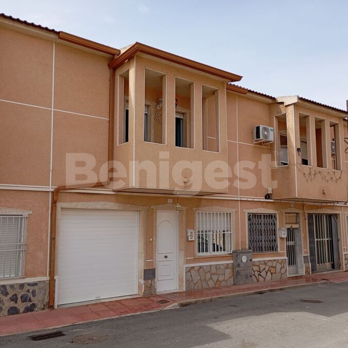 Townhouse in Daya Vieja