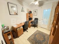 Semi detached townhouse with private garage (13)