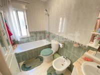 Semi detached townhouse with private garage (11)