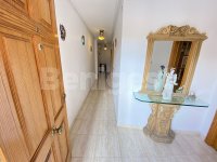 Semi detached townhouse with private garage (10)