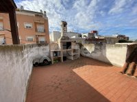 Semi detached townhouse with private garage (1)