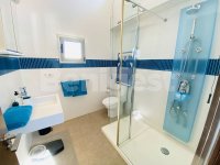 Stunning detached villa (10)