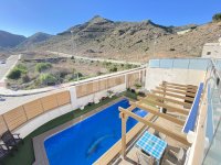 Stunning detached villa (2)