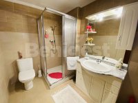 End large townhouse by the river  (12)