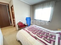 End large townhouse by the river  (11)