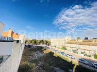 End large townhouse by the river  (18)