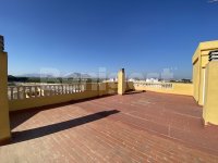 Fully refurbished 2nd floor apartment (16)