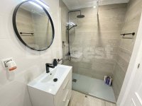 Fully refurbished 2nd floor apartment (5)