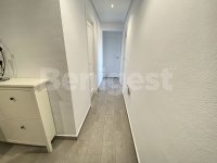 Fully refurbished 2nd floor apartment (10)