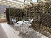 Immaculate villa with guest accomodation (24)