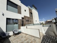 Modern new build villa in Benijofar (1)