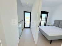 Modern new build villa in Benijofar (11)