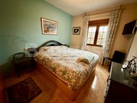 Large corner plot - Three bedroom detached villa (11)