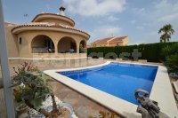 Beautiful detached three bedroom villa in Benijofar (14)