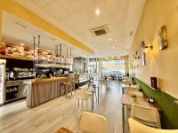 Fantastic location Bar-Cafeteria TRASPASO (2)