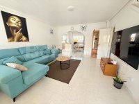 Spacious townhouse (3)