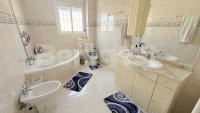 Spacious townhouse (13)