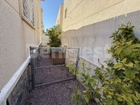 Corner detached refurbished villa (21)