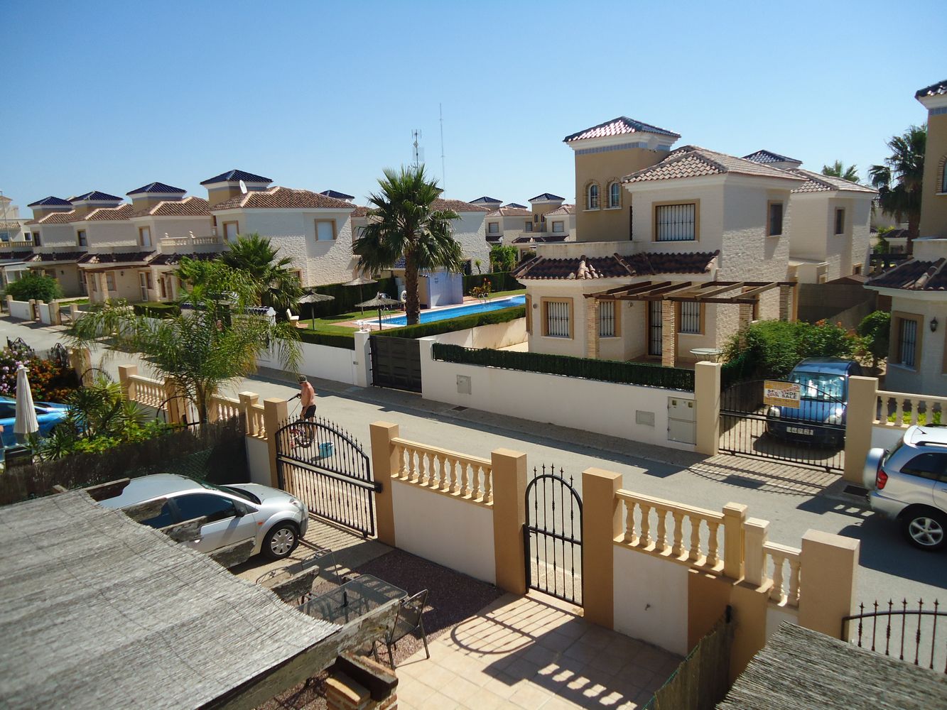Villa for sale in Guardamar El Raso €137,500 (CM2853)