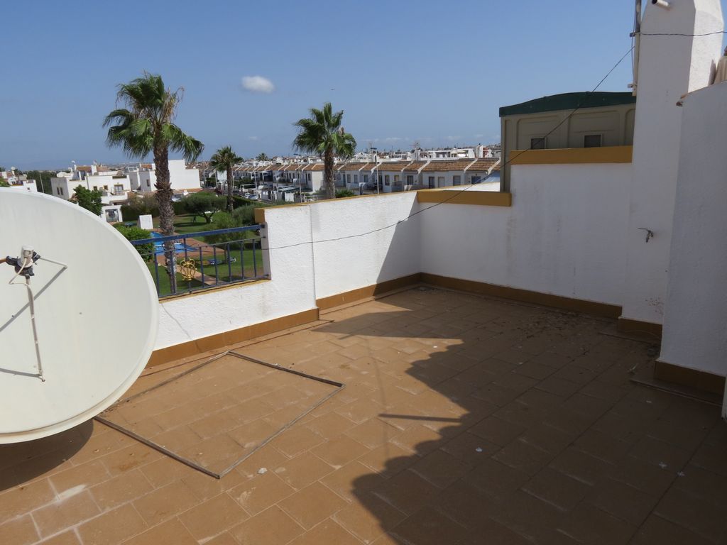 Townhouse for sale in Torrevieja Jardin Del Mar €99,950 (CM4152)