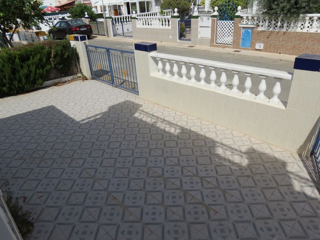 Townhouse for sale in Torrevieja Jardin Del Mar €99,950 (CM4152)