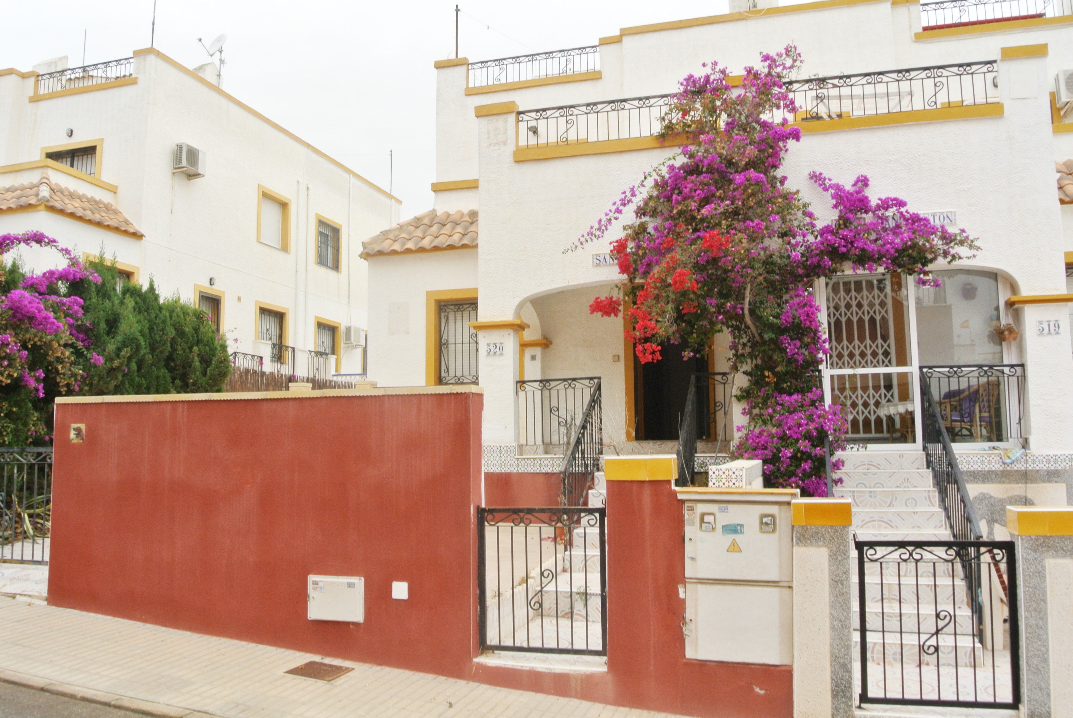 Townhouse for sale in Los Altos Dream Hills €100,000 (CM4939)