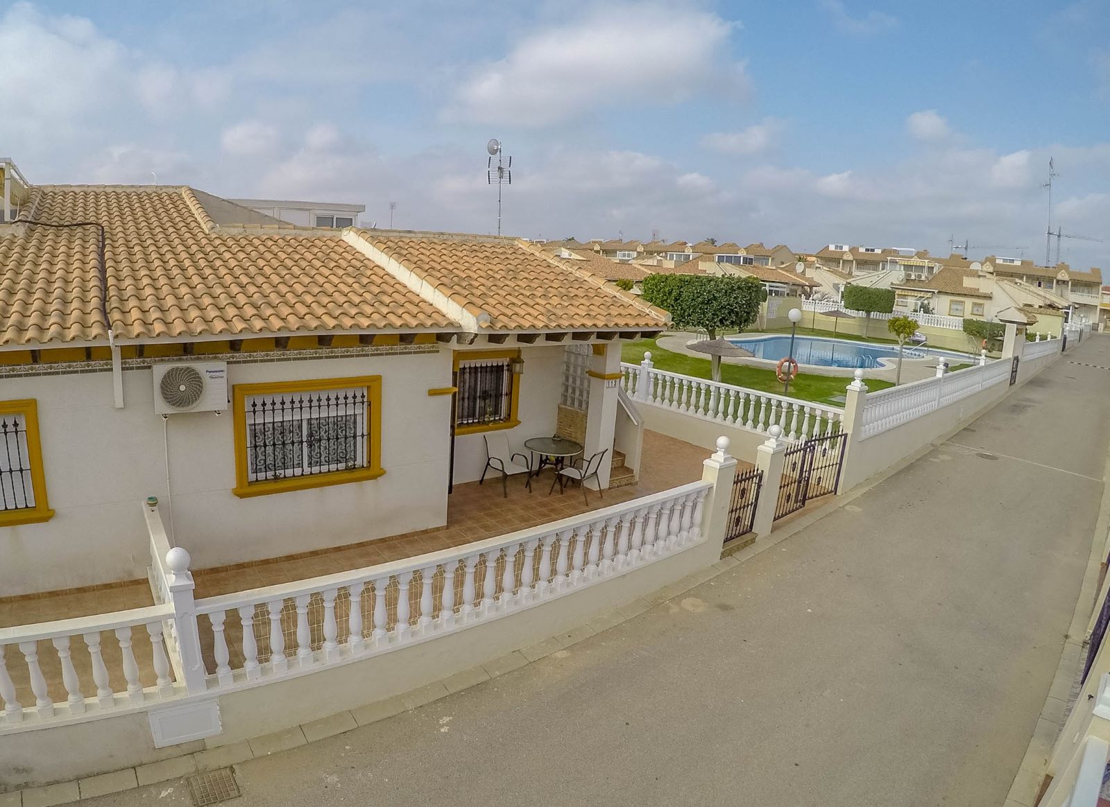 Townhouse for sale in La Zenia €115,000 (CM5281)