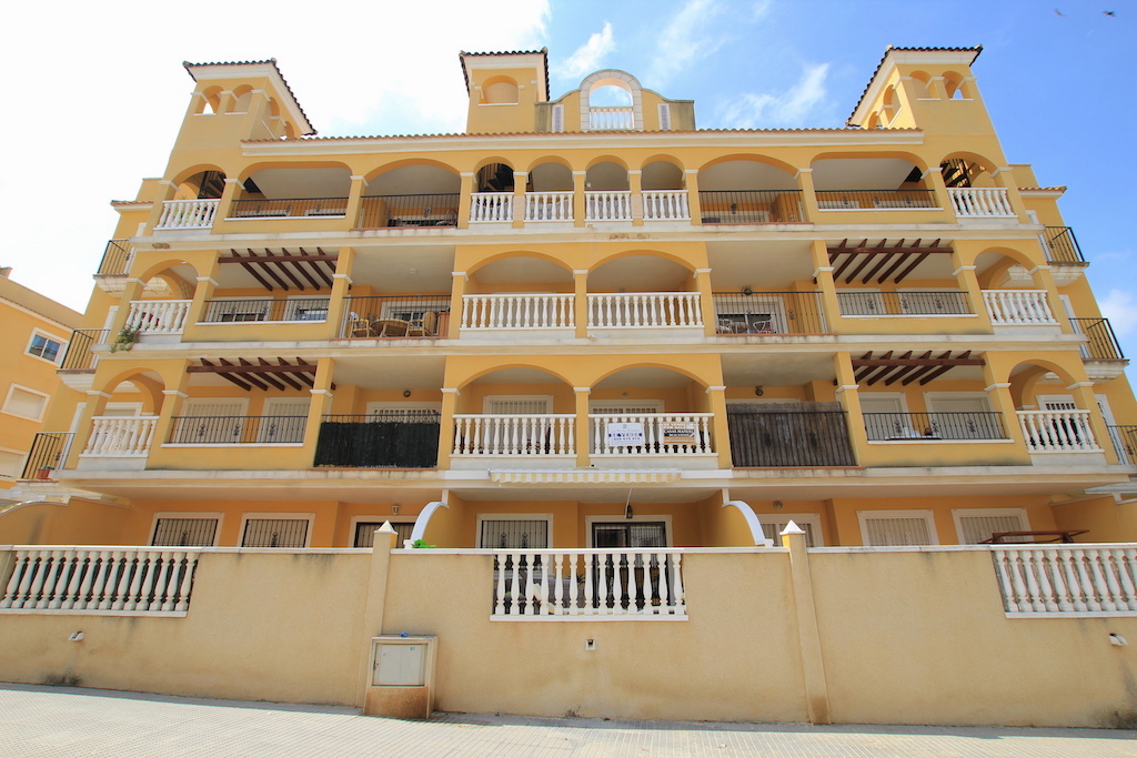 Apartment for sale in Algorfa €59,950 (CM7169 )