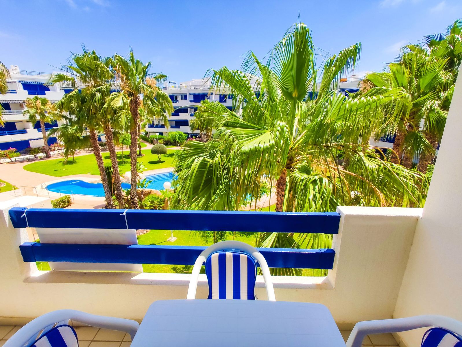 Apartment for sale in Playa Flamenca €119,900 (CM7627)