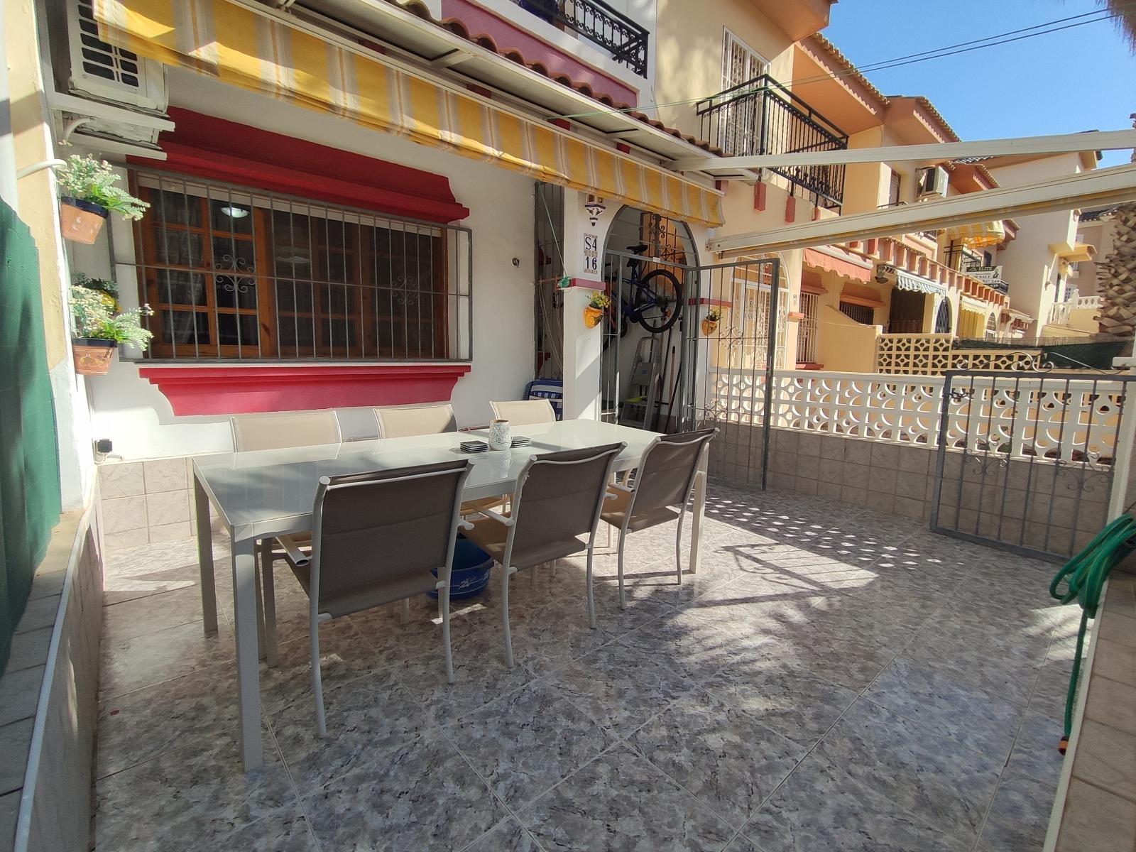 Townhouse for sale in La Florida Orihuela Costa €99,000 (CM7889)