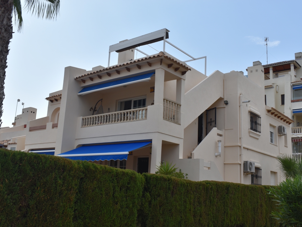 Apartment for sale in Villamartin Las Ramblas €139,995 (CM7983)