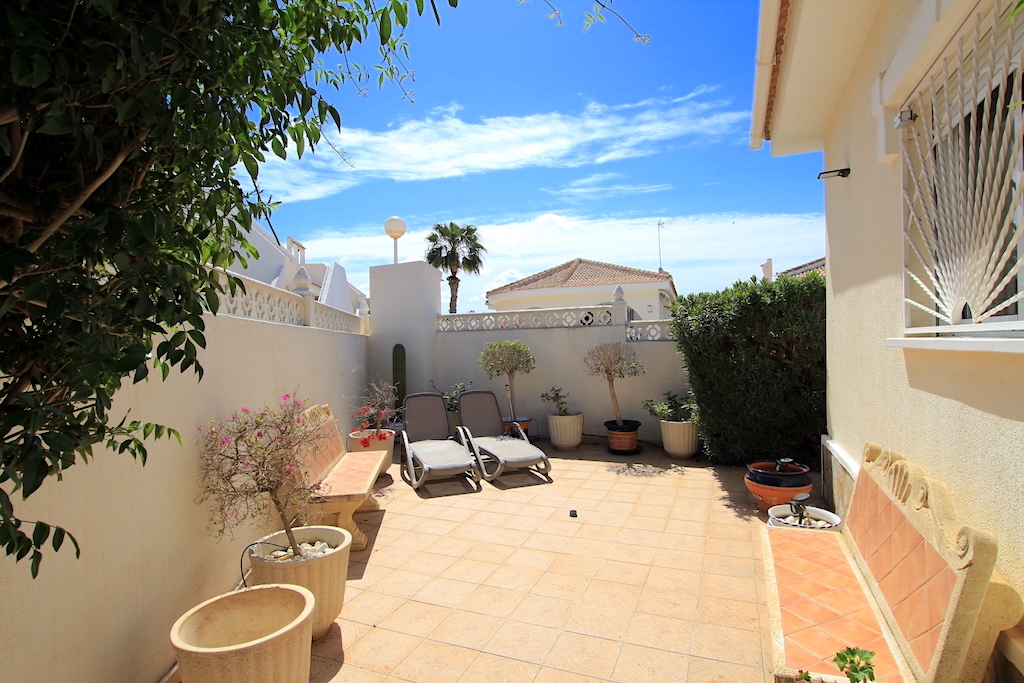 Villa for sale in Benijófar Monte Azul €220,000 (CM8829)
