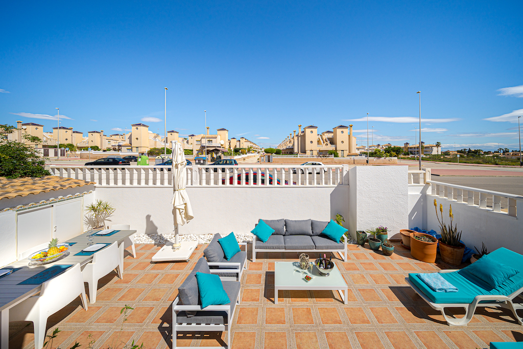 Townhouse for sale in Cabo Roig €175,000 (CM9137)