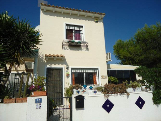 Townhouse for sale in Ciudad Quesada €98,500 (CM2365)