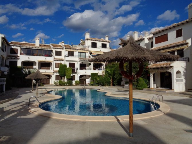 Apartment for sale in Cabo Roig €110,000 (CM3569)