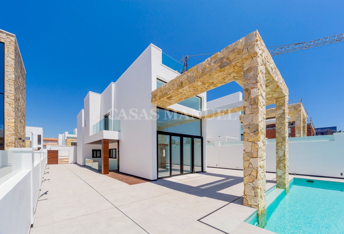 Properties for sale here in Spain