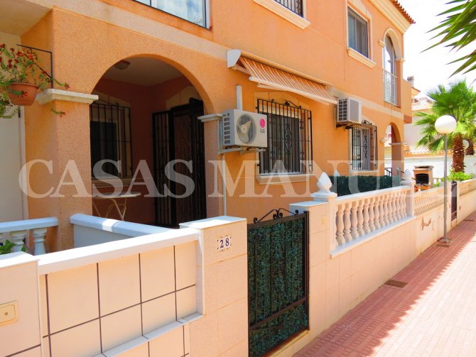 Apartment for sale in La Zenia €92,000 (CM5513)