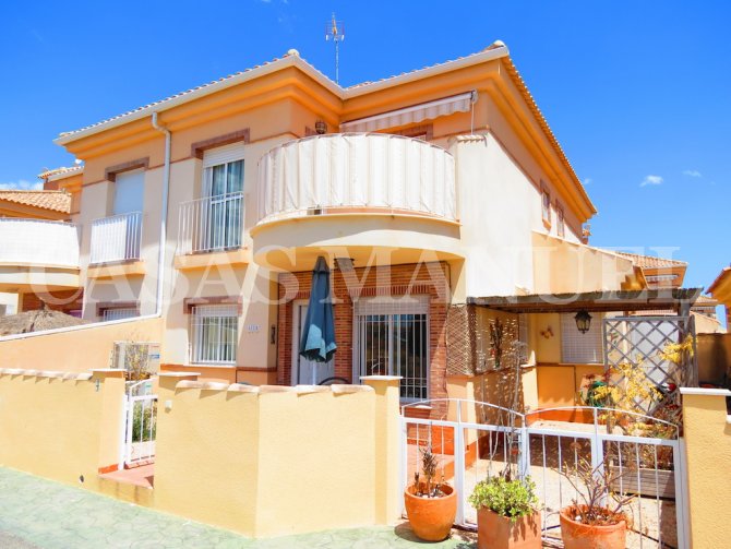 Townhouse for sale in Playa Flamenca €125,000 (CM5699)