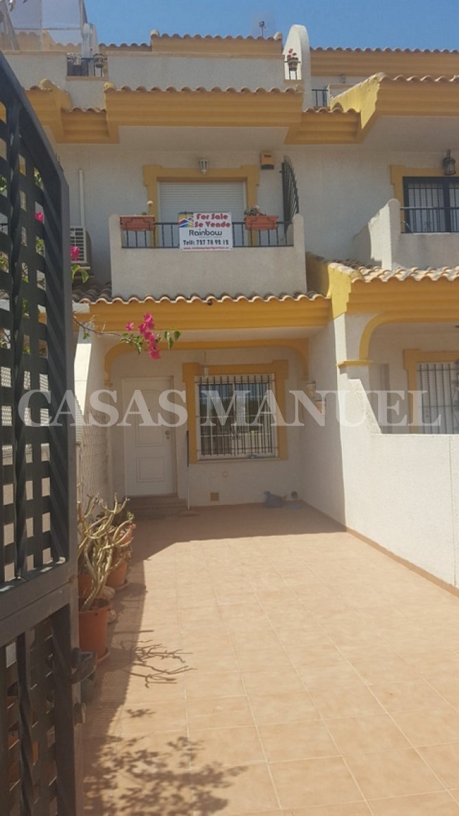 Townhouse for sale in Santiago de la Ribera €87,000 (CM5746)