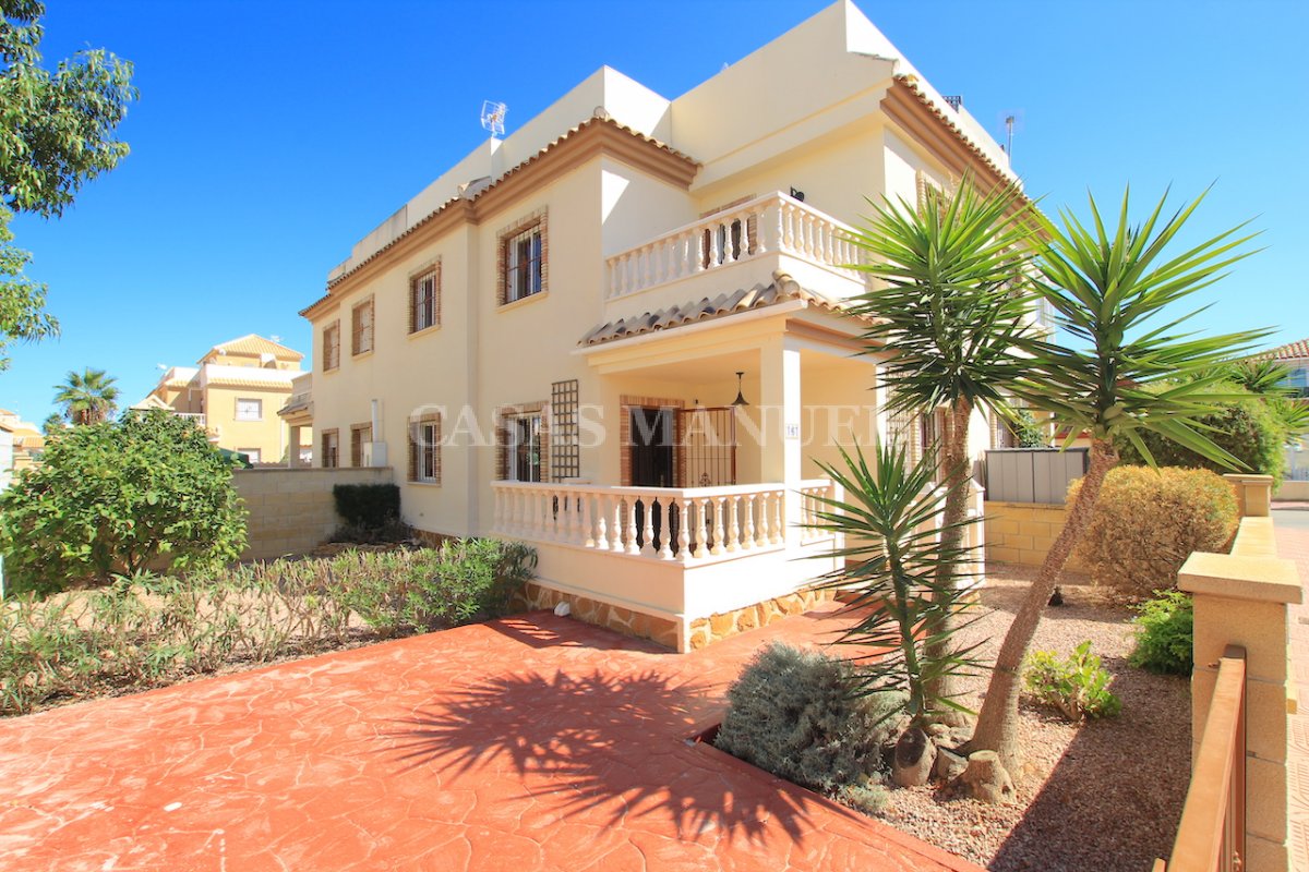 Townhouse for sale in Ciudad Quesada Lo Marabu €129,950 (CM7693)