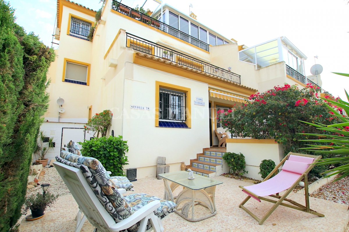 Apartment for sale in Villamartin €135,000 (CM8633)